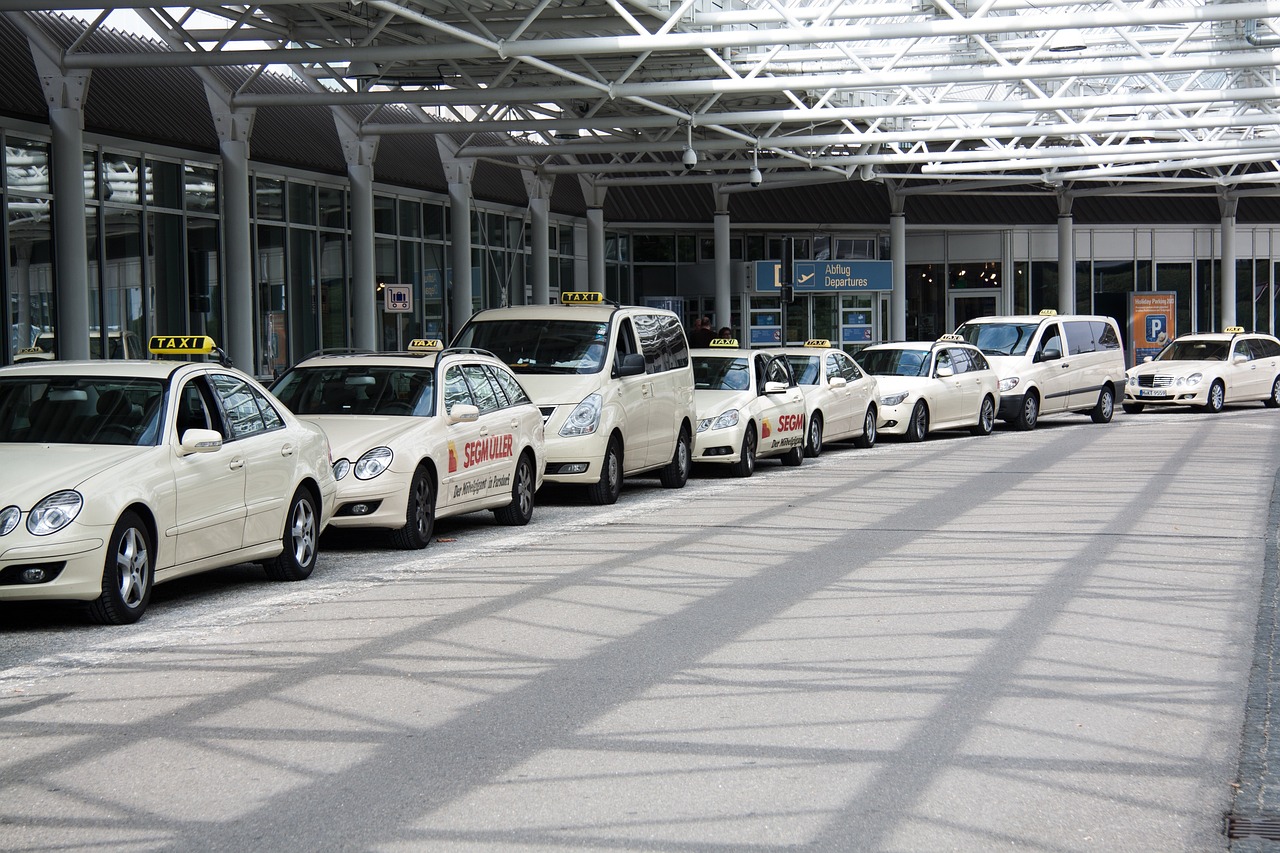 airport, international, munich, architecture, building, transport, terminal, taxi, taxi stand, passenger transport, comfortable, taxi, taxi, taxi, taxi, taxi